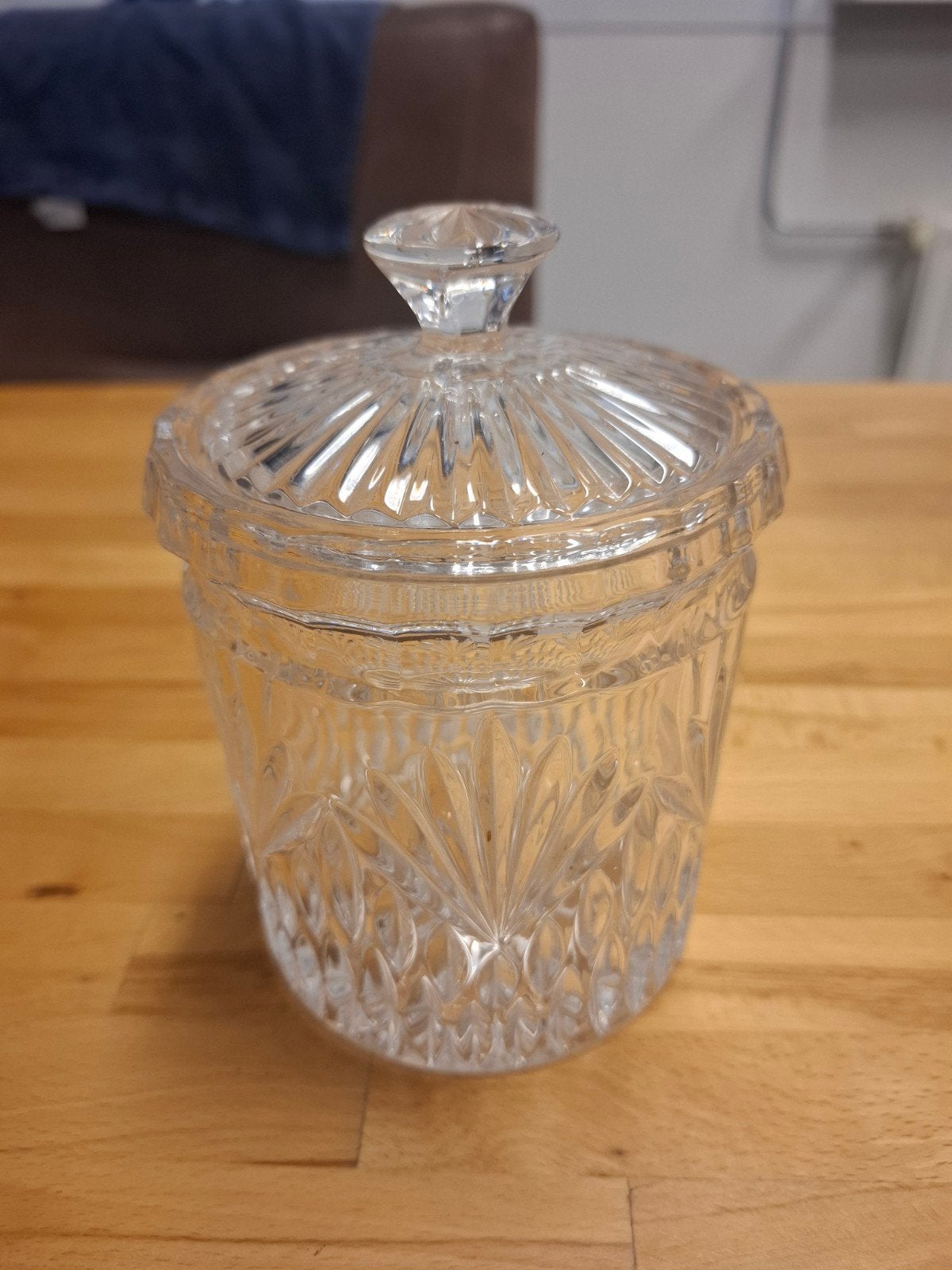 Glazen pot met deksel - geslepen glas, Ophalen of Verzenden