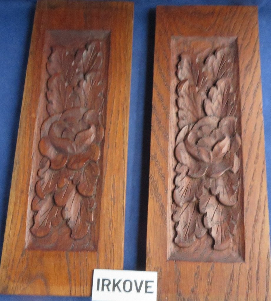 TWEE HOUTEN PANNEELTJES * Met Rozen *, Houtsnijwerk, Verzenden, Handgemaakt, 20 - 50 cm