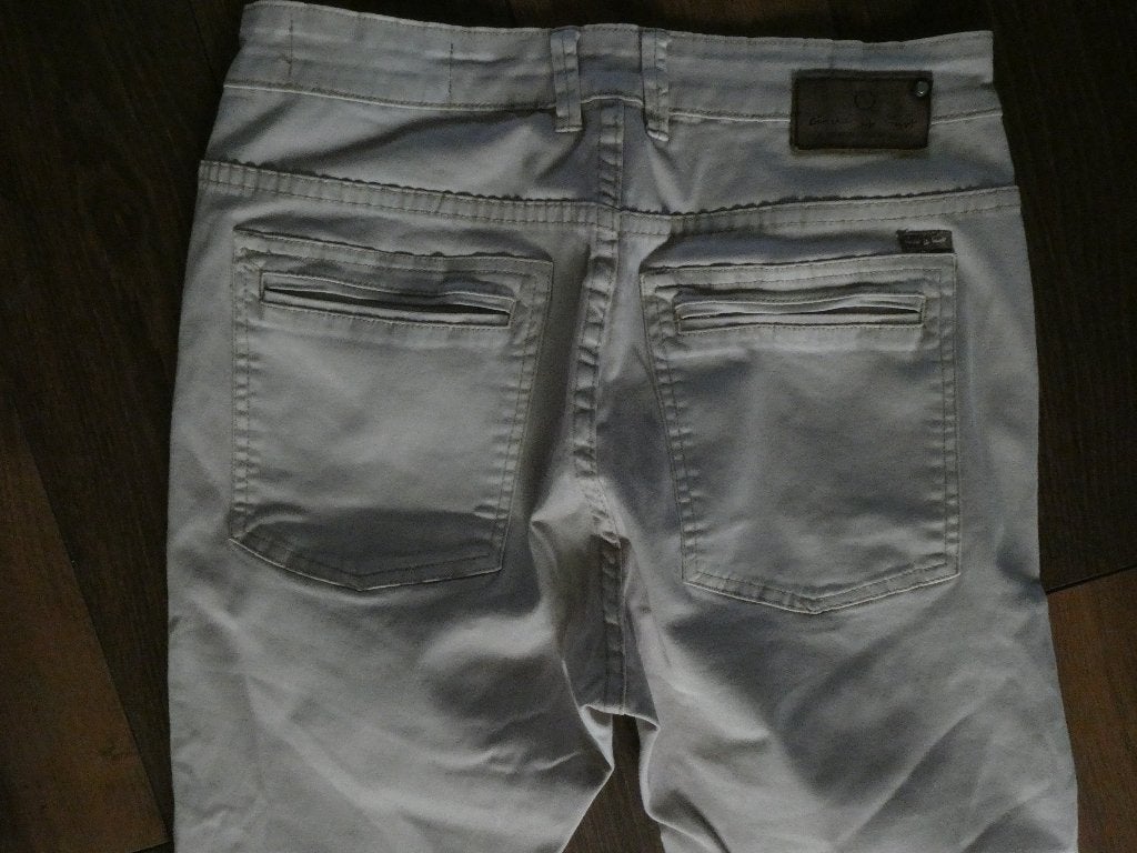 Circle of Trust Zoe Powder broek maat 29-32, Kleding | Dames, Spijkerbroeken en Jeans, Overige kleuren, Ophalen of Verzenden, Zo goed als nieuw