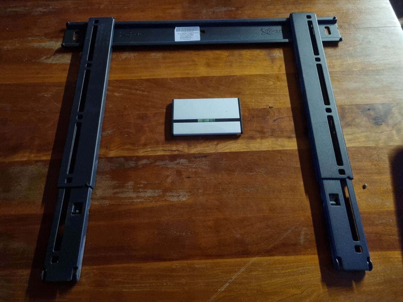 Vogel's THIN405 BLACK TV Muurbeugel - Max 25kg, Ophalen of Verzenden