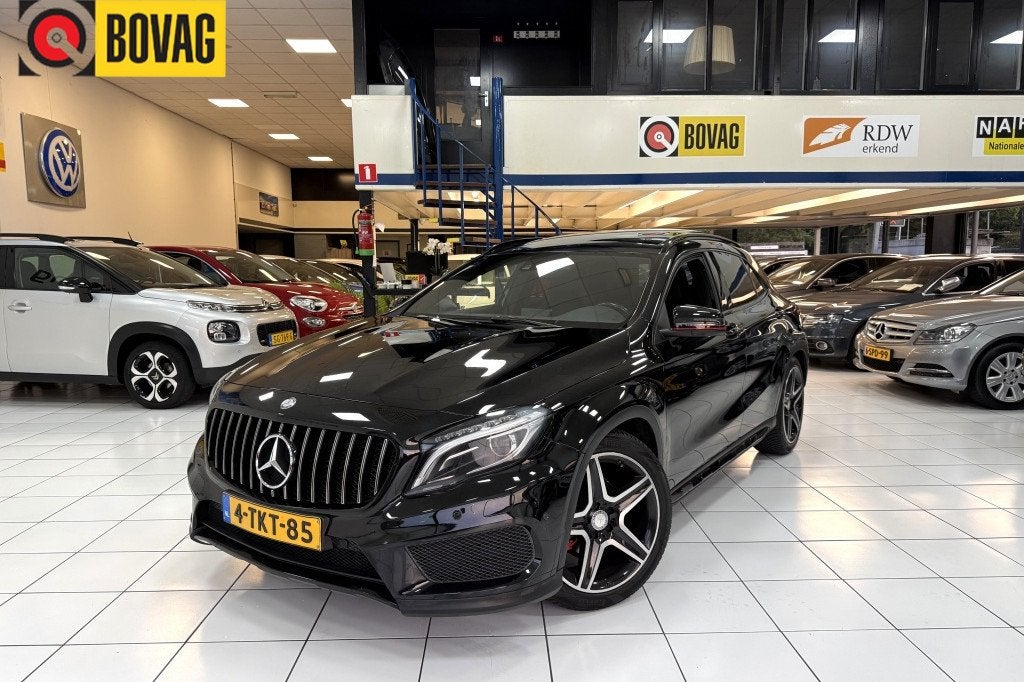 Mercedes-Benz GLA 200 Prestige Bovag Garanti Panoramadak, Auto's, Dealer onderhouden, Gebruikt, Euro 6, 4 cilinders