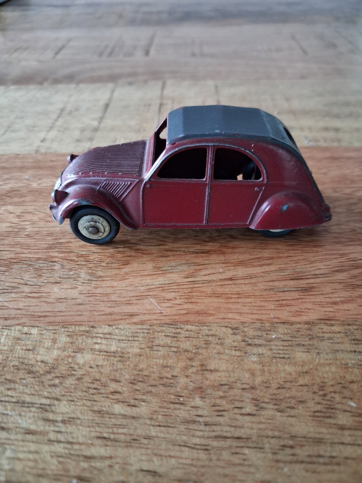 Dinky toys Citroën 2 CV, Hobby en Vrije tijd, Modelauto's | 1:43, Ophalen of Verzenden, Gebruikt, Auto, Dinky Toys