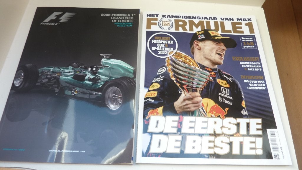 Twee maal Formule 1 bijlages, Ophalen of Verzenden, Zo goed als nieuw, Formule 1