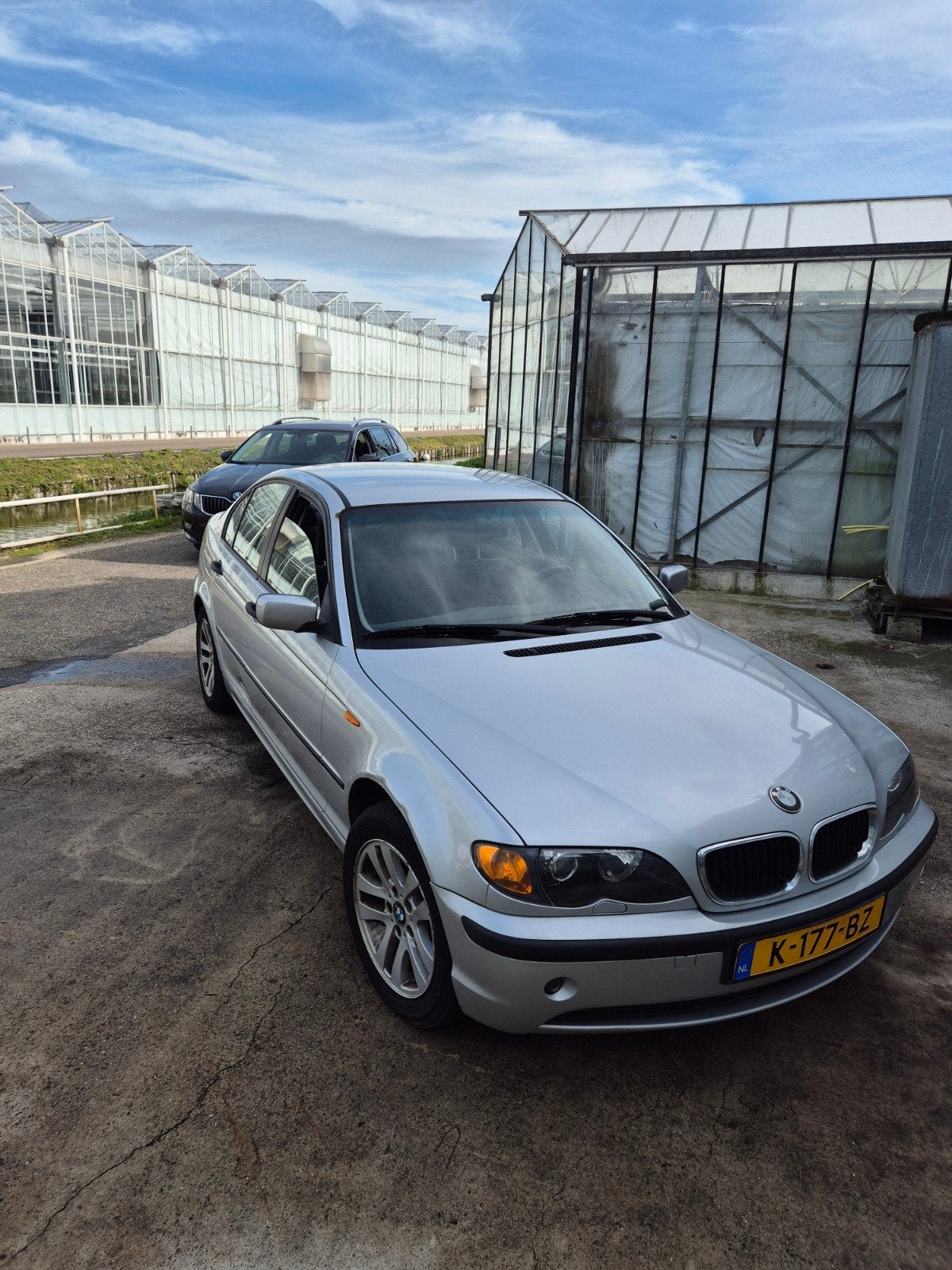 BMW 3-Serie 2.0 I 318 2003 Grijs, Auto's, Achterwielaandrijving, 1995 cc, Handgeschakeld, Particulier
