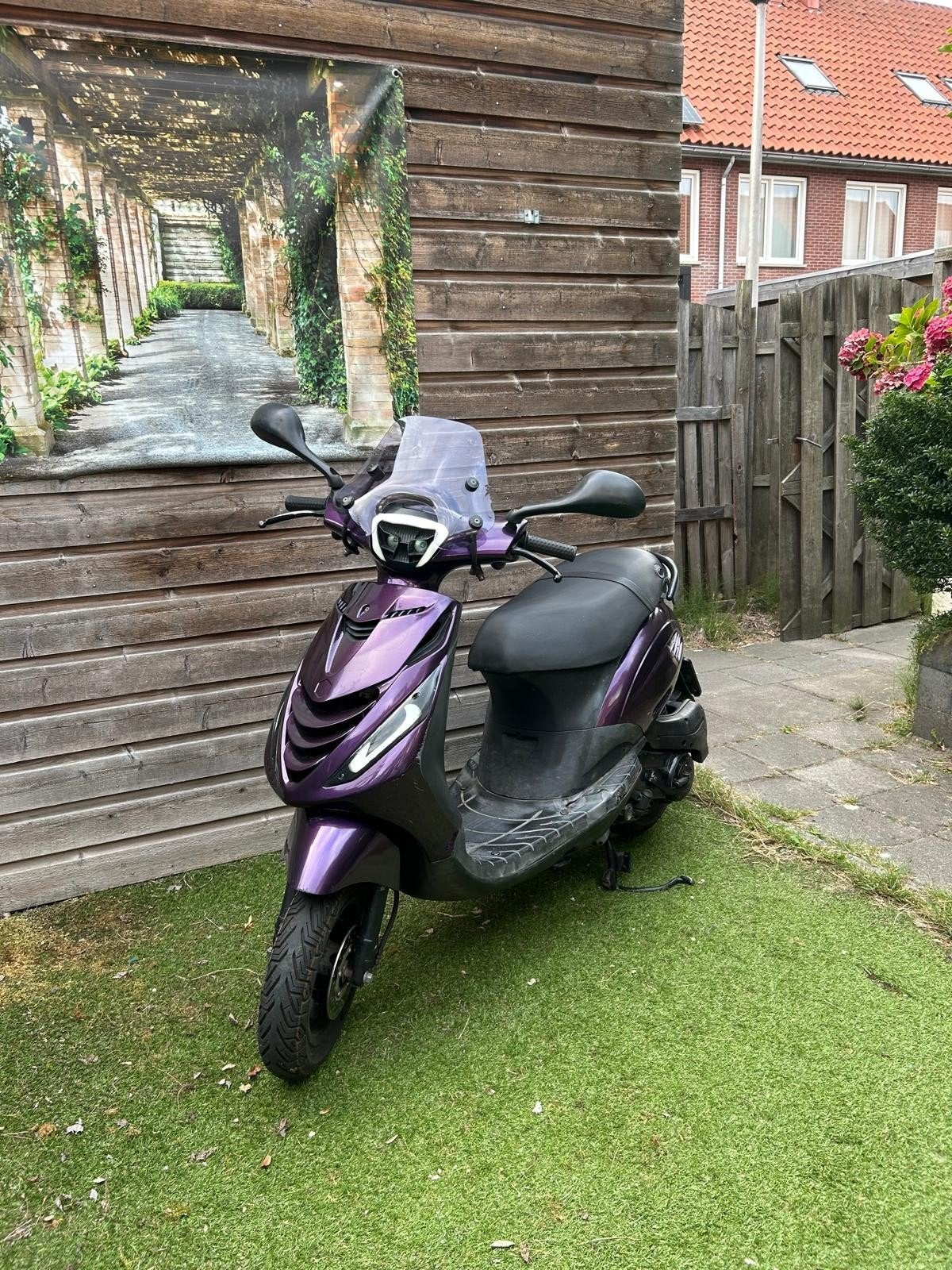 piaggio zip 4t 50cc, Gebruikt, Maximaal 45 km/u, Zip, Ophalen of Verzenden