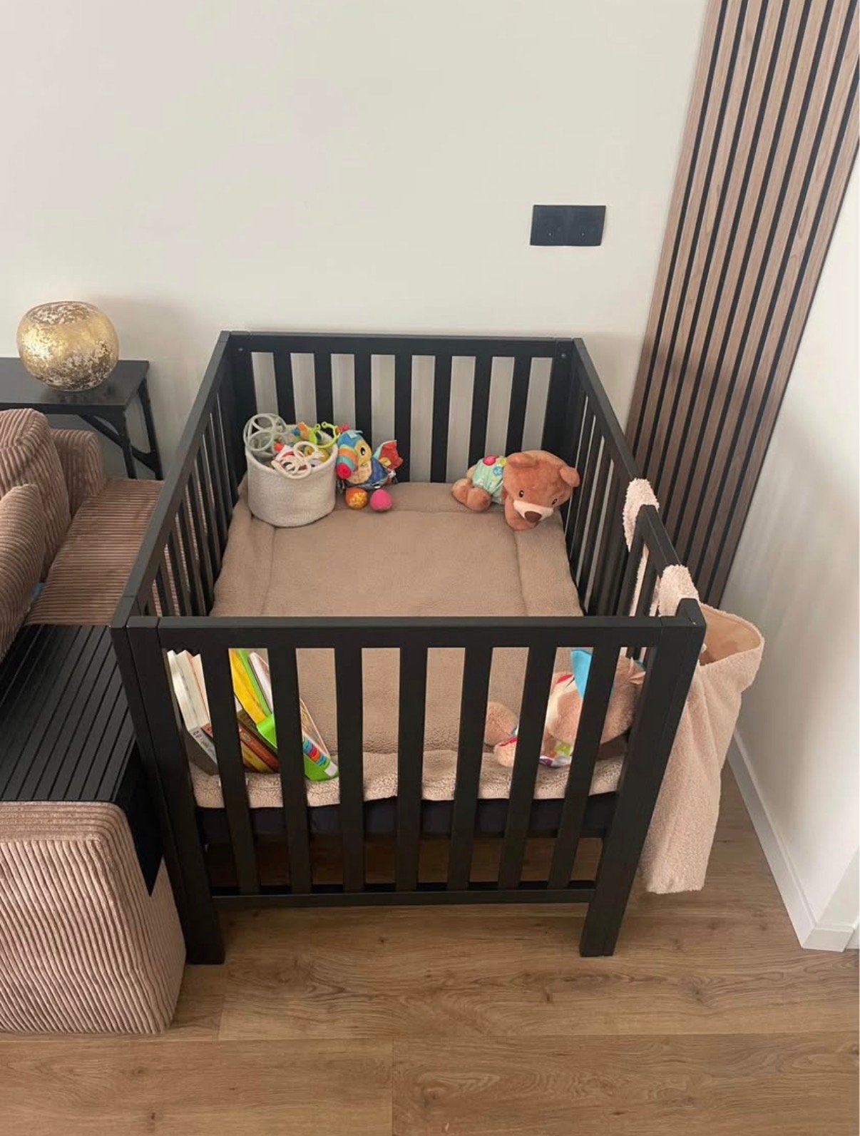 Cabino Baby Box Nova Zwart - icl matras, en hoeslaken, Ophalen, Zo goed als nieuw, Rechthoekig, In hoogte verstelbaar