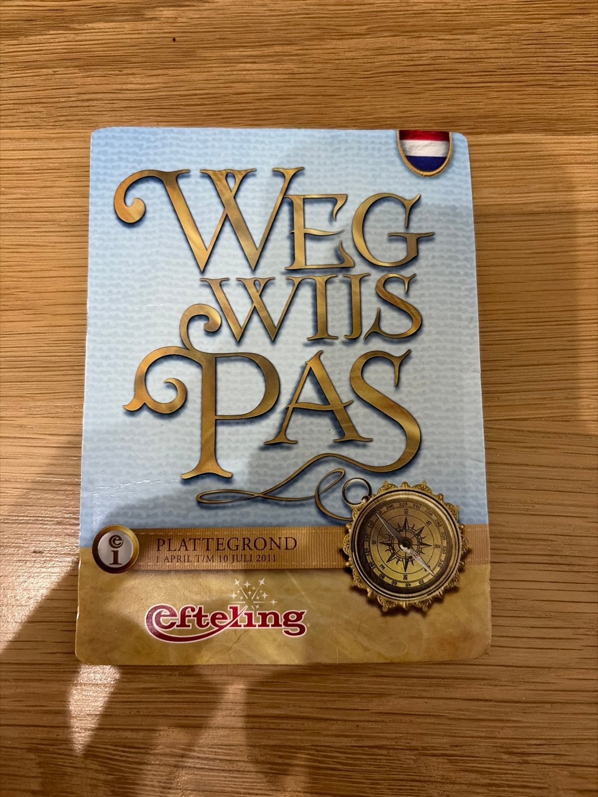 Efteling Plattegrond Wegwijs Pas 2011, Ophalen of Verzenden, Overige figuren, Gebruikt, Papier, Kaart of Schrift