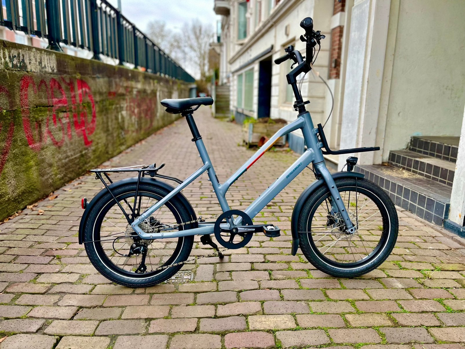 Van €1199 voor €599,- Nieuw! Bergamont hans-On compact bike, Fietsen en Brommers, Ophalen, Versnellingen, Nieuw, 18 tot 20 inch