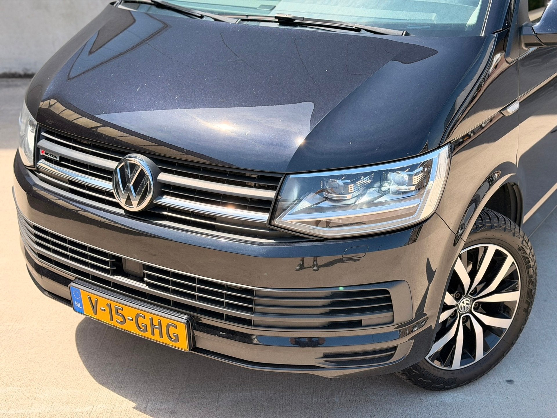Volkswagen Transporter L2H1 DC 150PK 4Motion DSG 2x schuifde, Stof, Gebruikt, 4 cilinders, 150 pk