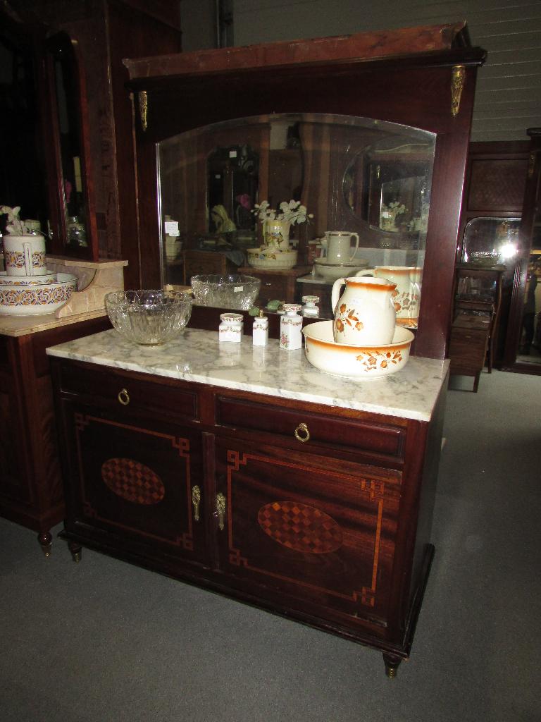antieke eiken commode kaptafel met marmer blad 275,00, Huis en Inrichting, Tafels | Kaptafels, Nieuw, 150 tot 200 cm, 100 tot 150 cm