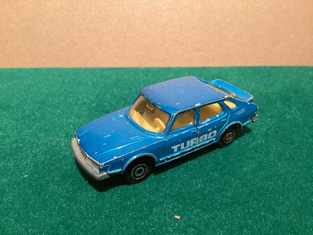 Saab van Majorette., Hobby en Vrije tijd, Modelauto's | Overige schalen, Ophalen of Verzenden, Gebruikt, Auto