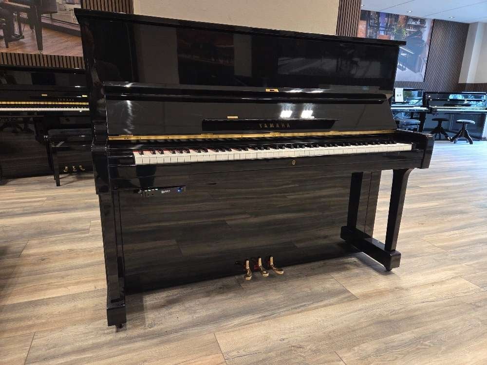 Yamaha U1 PE Silent piano occasion 121 cm zwart hoogglans, Ophalen, Gebruikt, Yamaha Music europe GmbH, Zwart