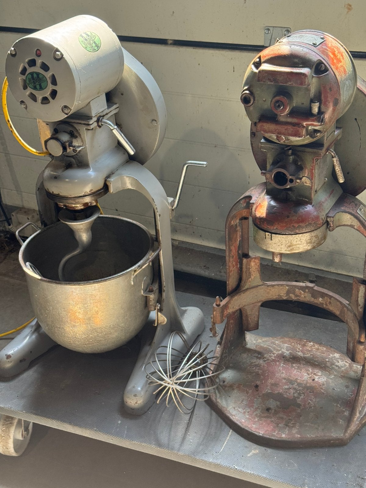 Hobart deegmenger vintage, Witgoed en Apparatuur, 4 liter of meer, Ophalen, 3 snelheden of meer