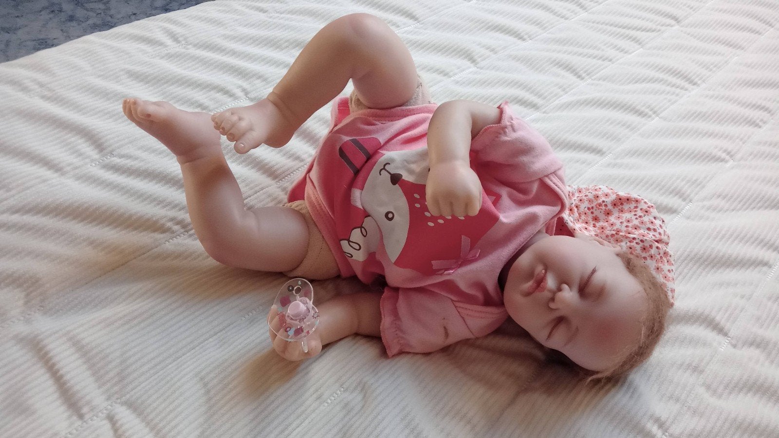 Levensechte slapende babypop - Reborn pop, Verzamelen, Poppen, Ophalen, Zo goed als nieuw, Babypop
