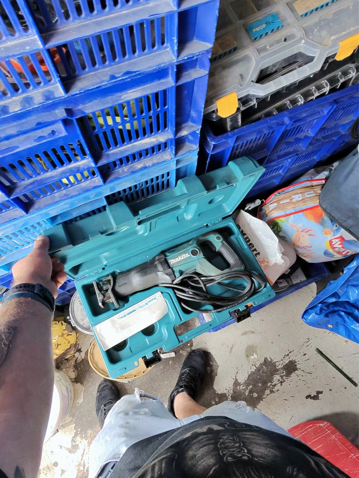 Makita Reciprozaag JR3051TK - Zo goed als nieuw, Doe-het-zelf en Verbouw, Gereedschap | Zaagmachines, Ophalen, Zo goed als nieuw