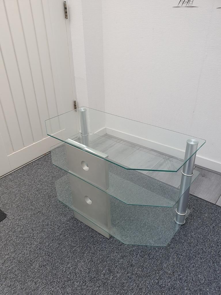 Tv meubel, Ophalen