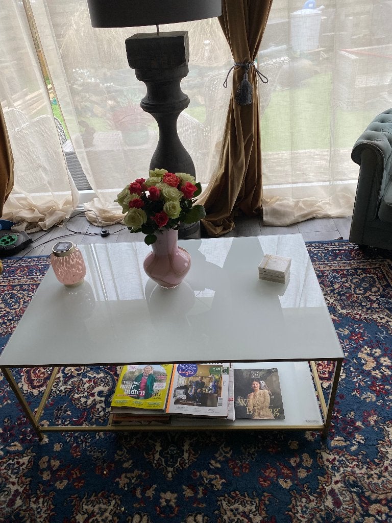 Salontafel mag weg voor mooi prijsje slechts 15 euro, Ophalen, Gebruikt, 100 tot 150 cm, 50 tot 100 cm