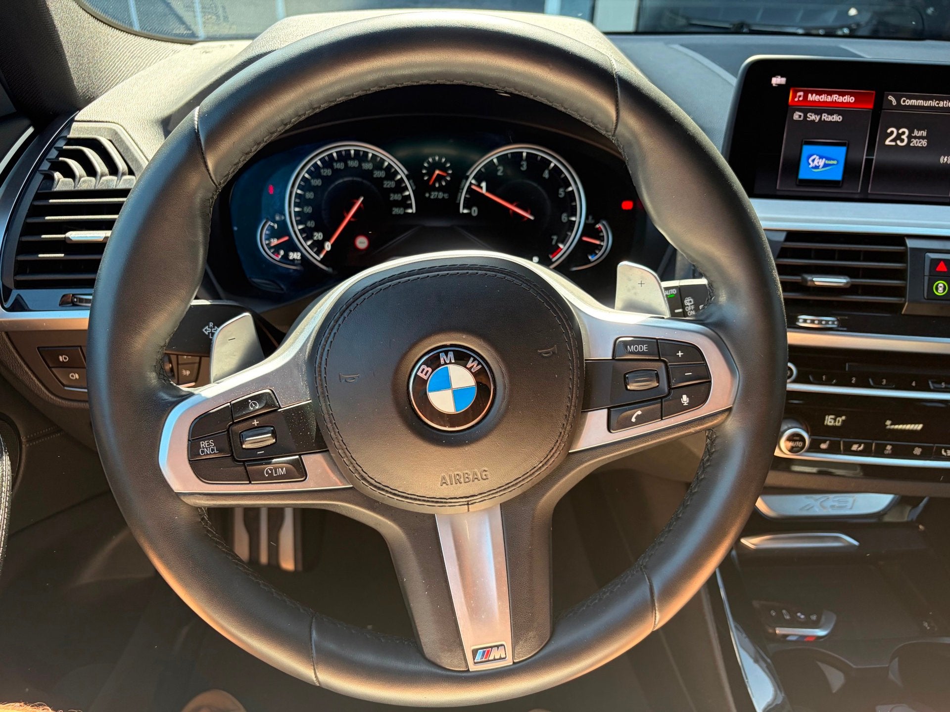 BMW X3 XDrive20i High Executive|M-Sport|HUD|Leder|19”|, Auto's, BMW, Automaat, 1998 cc, Gebruikt, Euro 6