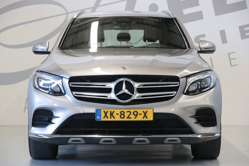 Mercedes-Benz GLC-klasse 250 AMG-line/AMG-styling/Achteruitr, Gebruikt, 4 cilinders, Automatische klimaatregeling, Leder en Stof