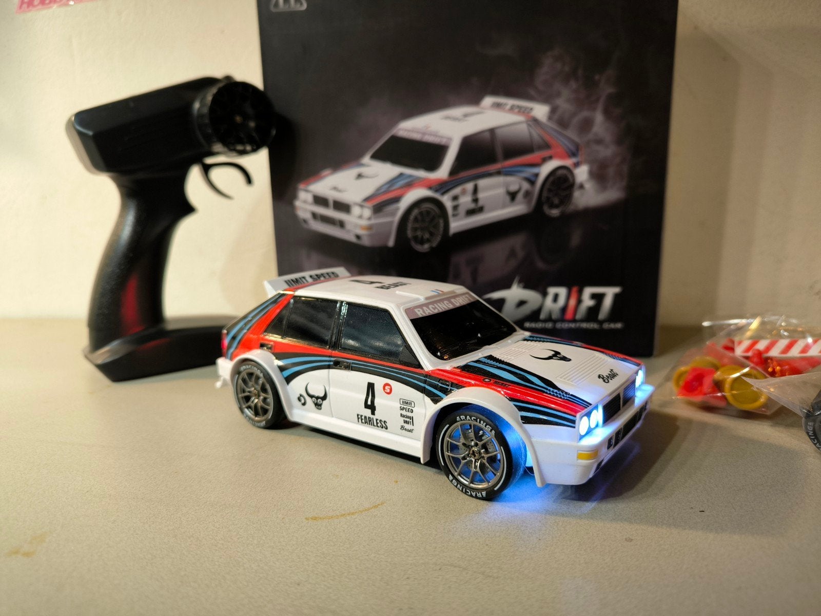 Lancia Delta Integrale RC 4wd Drift Auto, Hobby en Vrije tijd, Modelbouw | Radiografisch | Auto's, Elektro, Nieuw, Ophalen of Verzenden