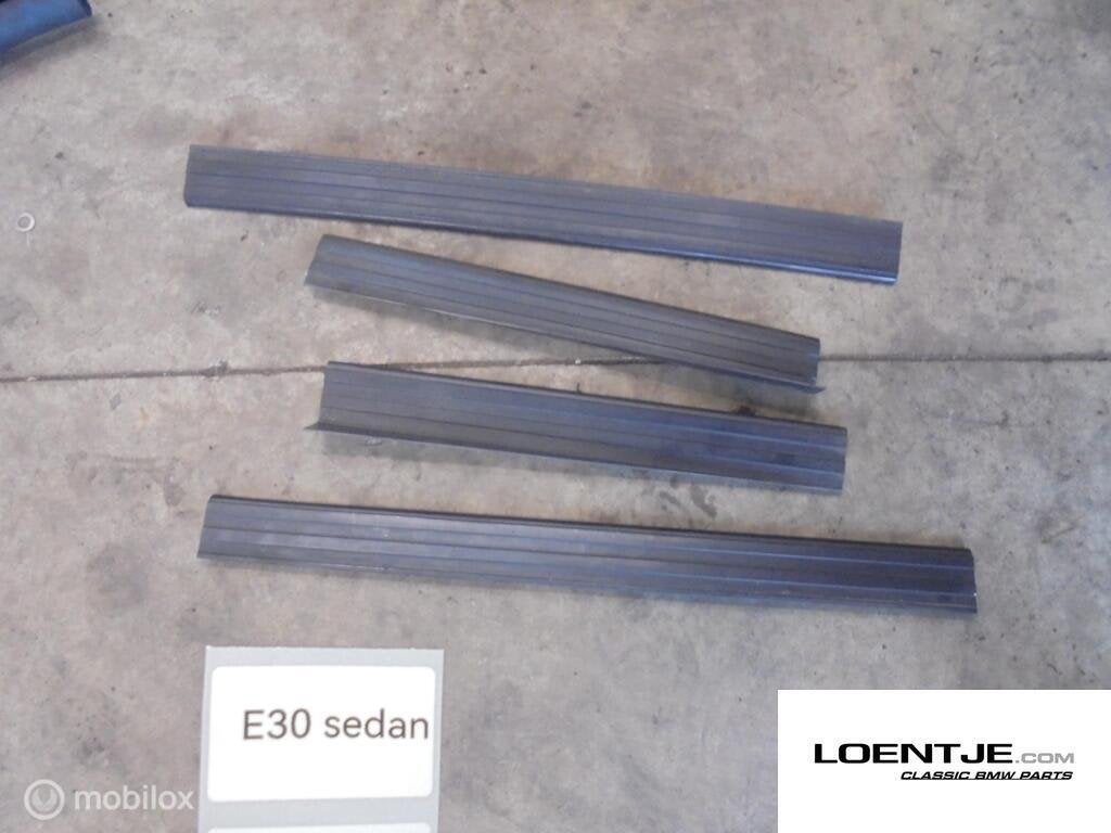 set instaplijsten bmw e30 sedan 316 318 320 324 325, Gebruikt, Ophalen of Verzenden, BMW, BMW
