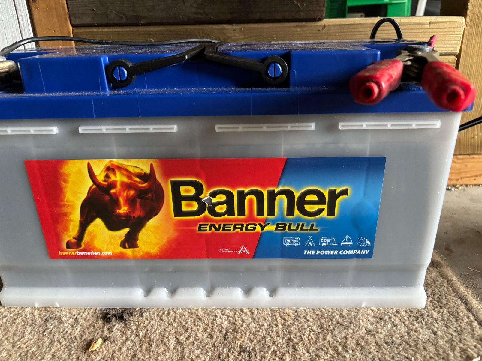 accu & lader voor caravan mover, Ophalen, Gebruikt
