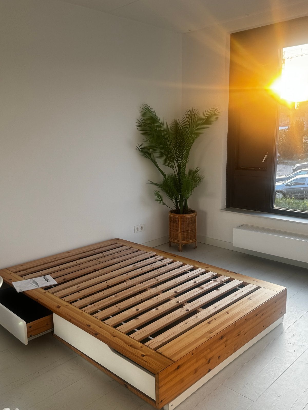 Ikea Mandal Houten bedframe met lattenbodem en opberglades, Huis en Inrichting, Ophalen, Gebruikt, Bruin, Tweepersoons