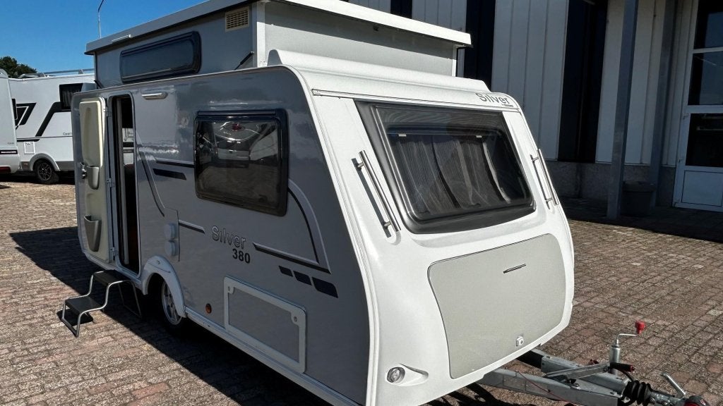 Trigano Silver 380 TDL, Caravans en Kamperen, Caravans, Trigano, Bedrijf, Treinzit, Luifel