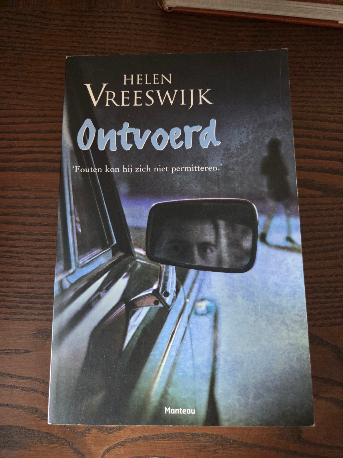 Ontvoerd - Helen Vreeswijk (Jeugdthriller), Boeken, Ophalen of Verzenden, Gelezen, Helen Vreeswijk, Nederland