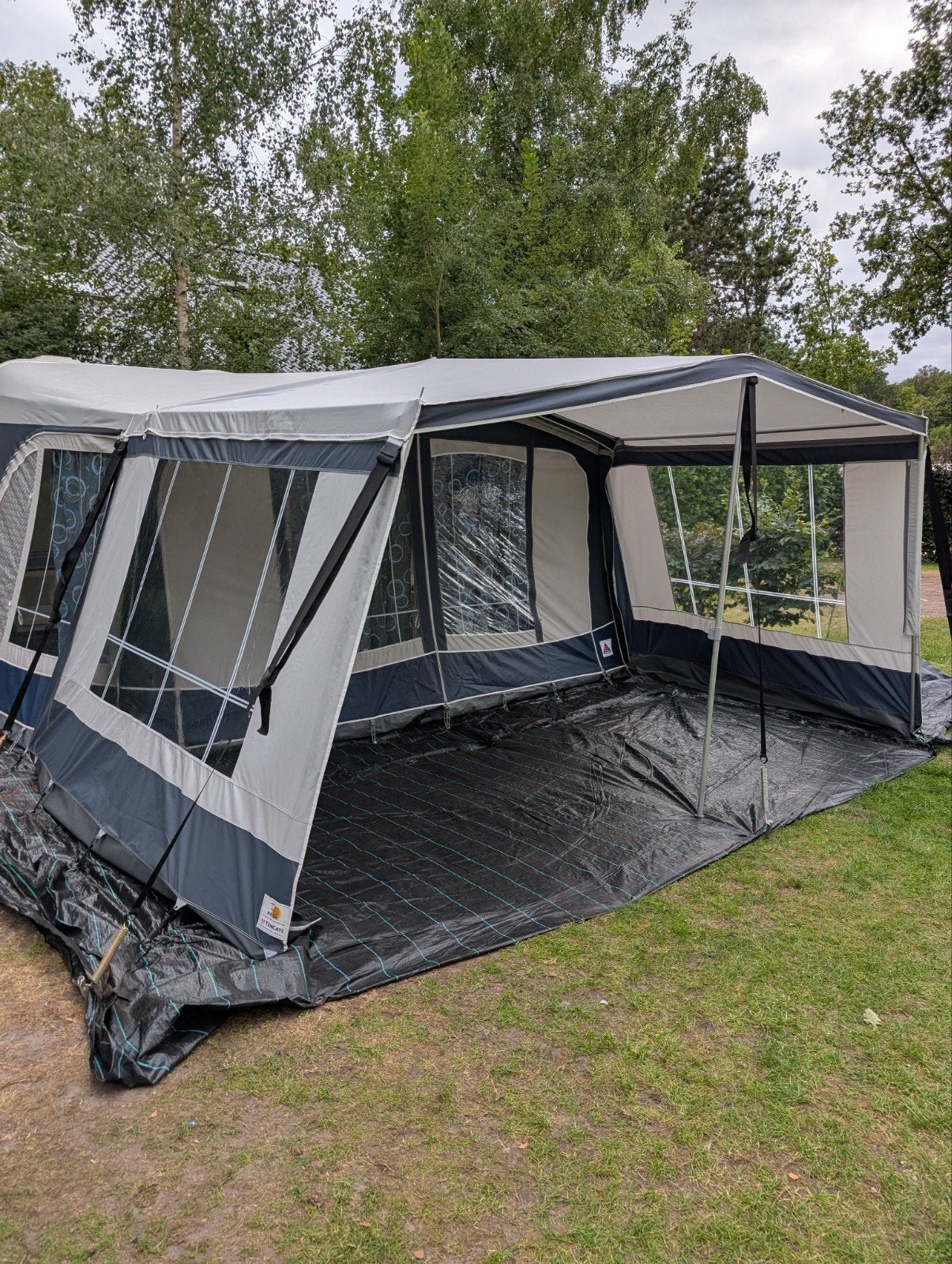 Dorema Multi Nova voortent met luifel, maat 7 (800-825cm), Ophalen, Zo goed als nieuw