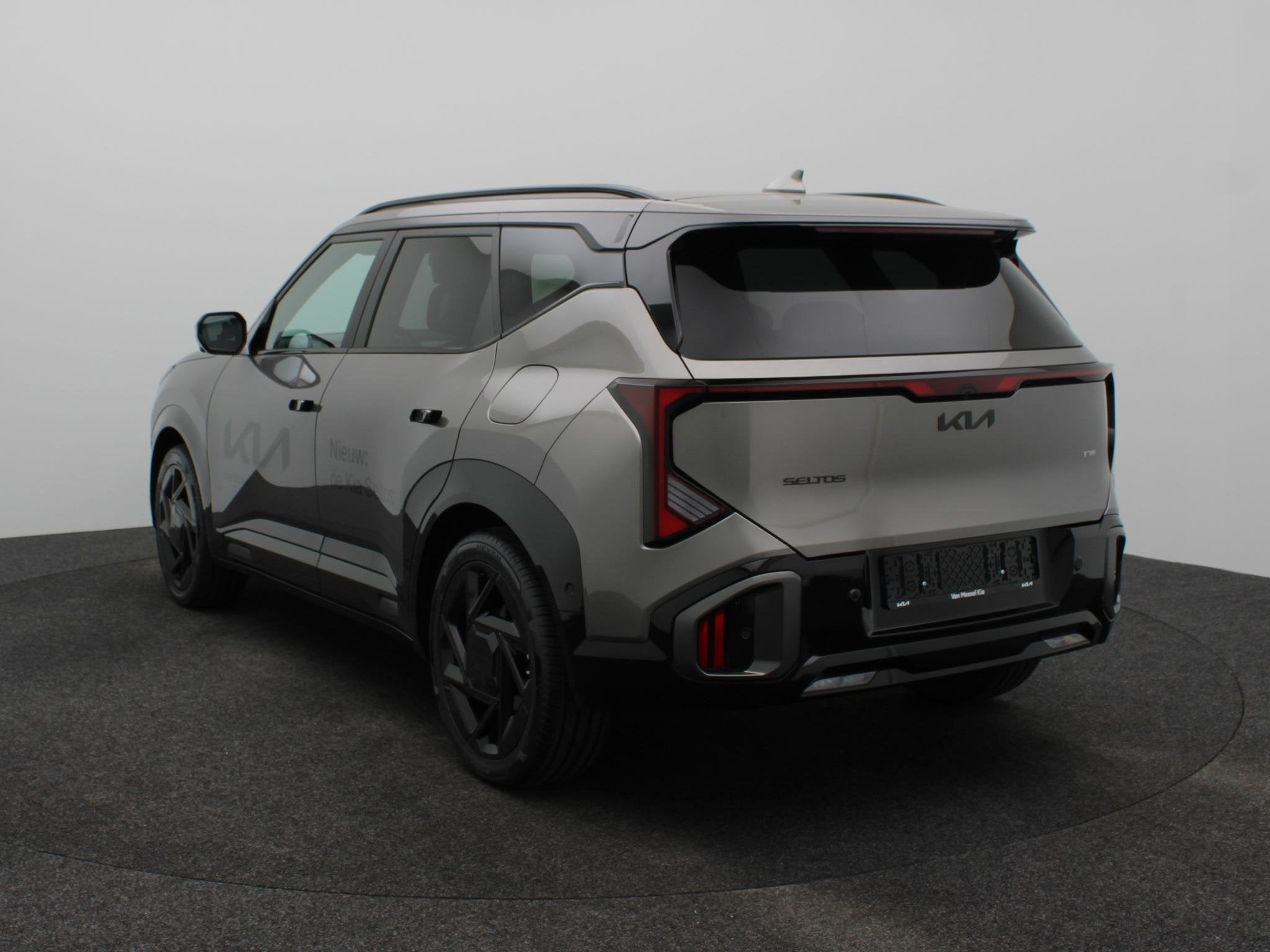 Kia Seltos 1.6 T-GDi Demo Edition Automaat | Leder | Stoelve, Auto's, Kia, 179 pk, Origineel Nederlands, Bedrijf, Hybride Elektrisch/Benzine