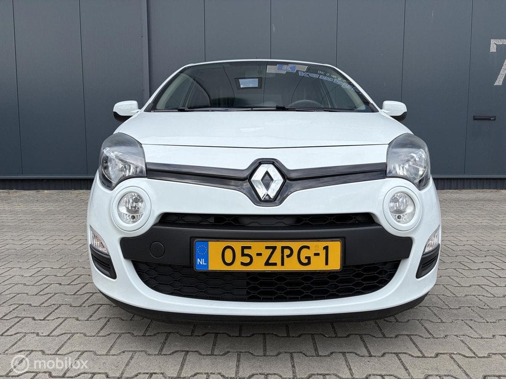 Renault Twingo 1.2 16V Collection Airco Cruise Pdc Nieuwe Ap, Auto's, Renault, Voorwielaandrijving, Zwart, 4 cilinders, 4 stoelen