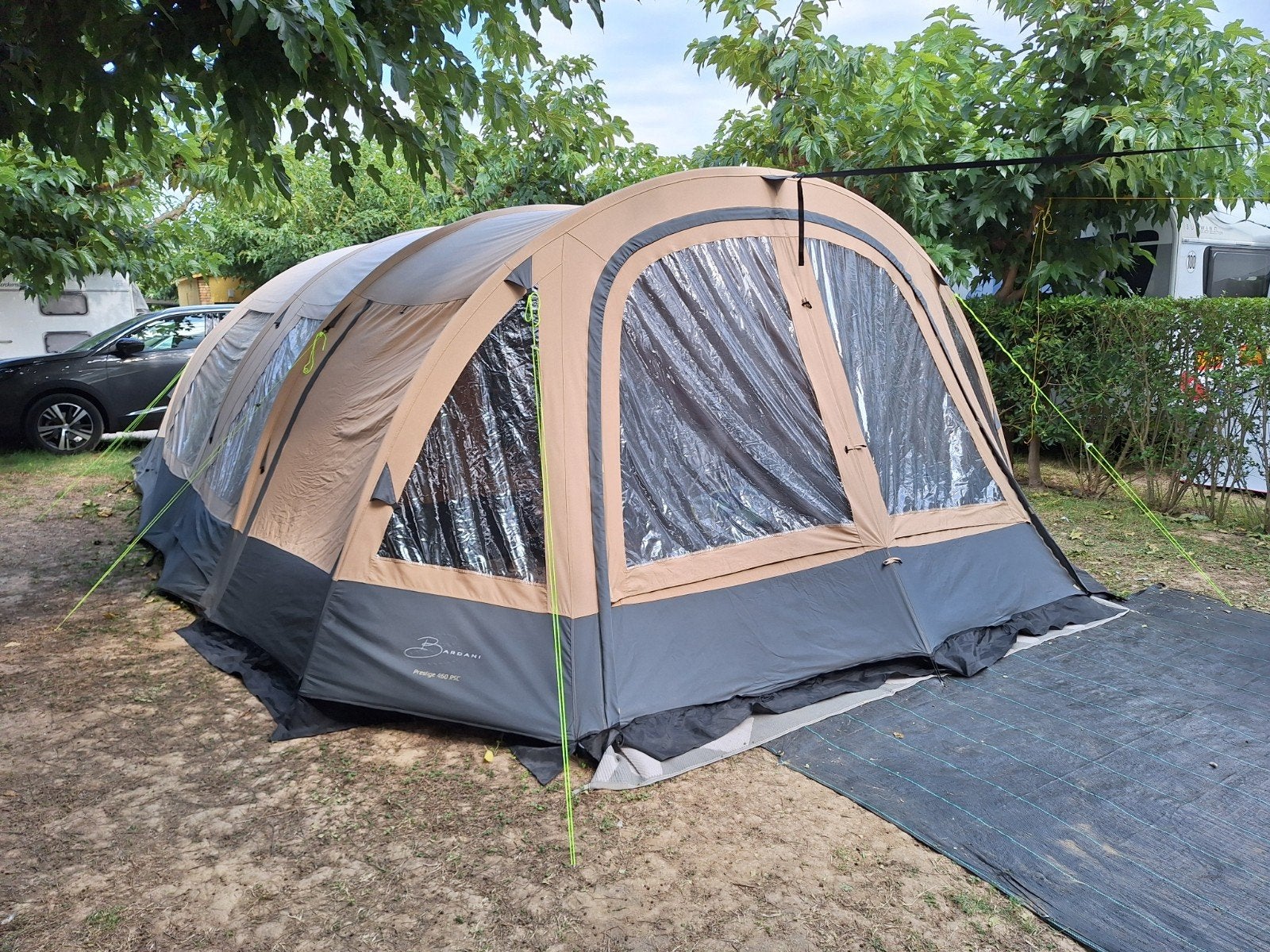 Bardani Royal Prestige 460 RSC Tunneltent (2x gebruikt), Caravans en Kamperen, Tenten, Ophalen, Gebruikt, Tot en met 6