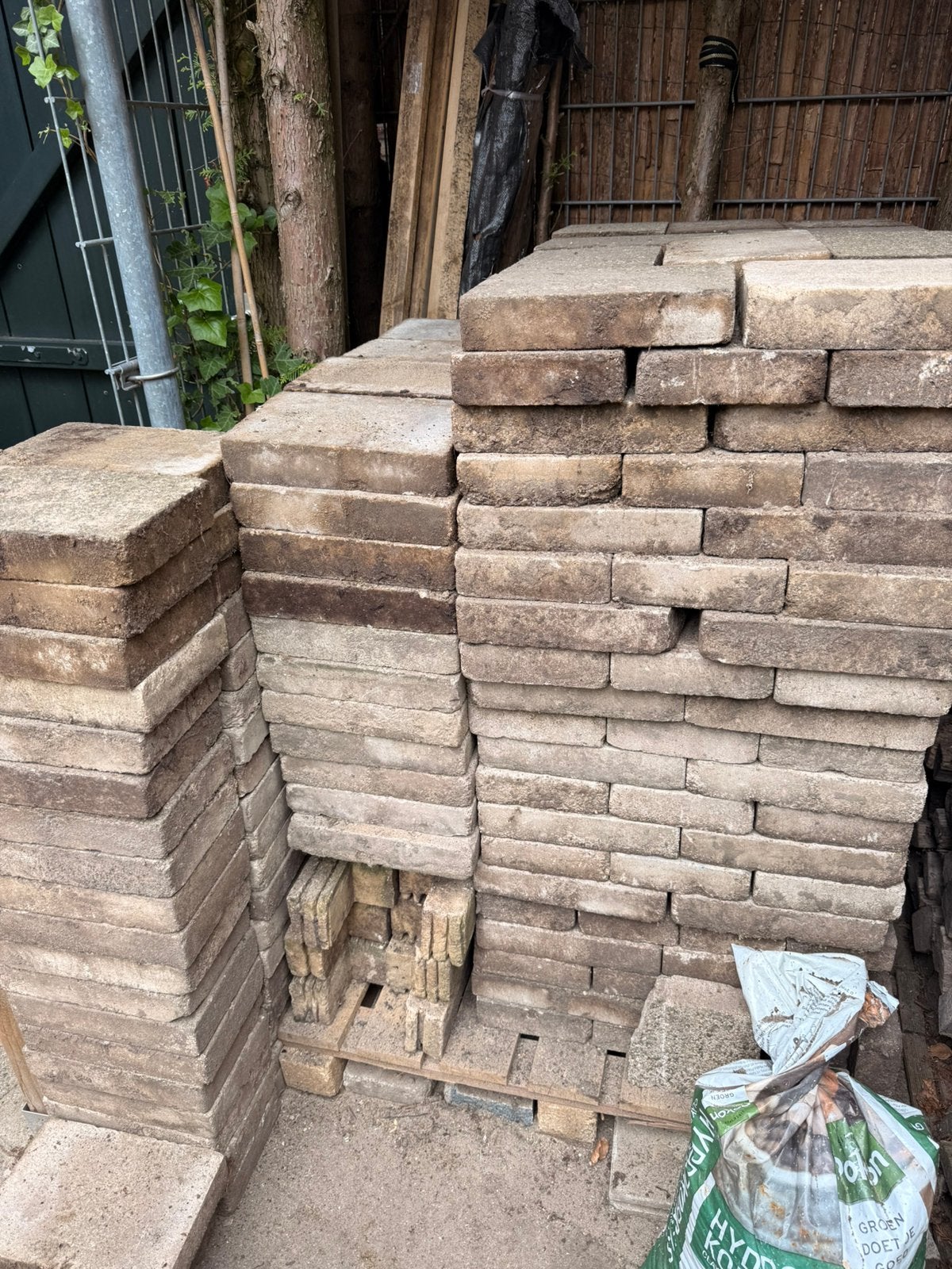 Tuinstenen 20x30 (+- 25 m2), Ophalen, Gebruikt, 10 m² of meer, Terrastegels