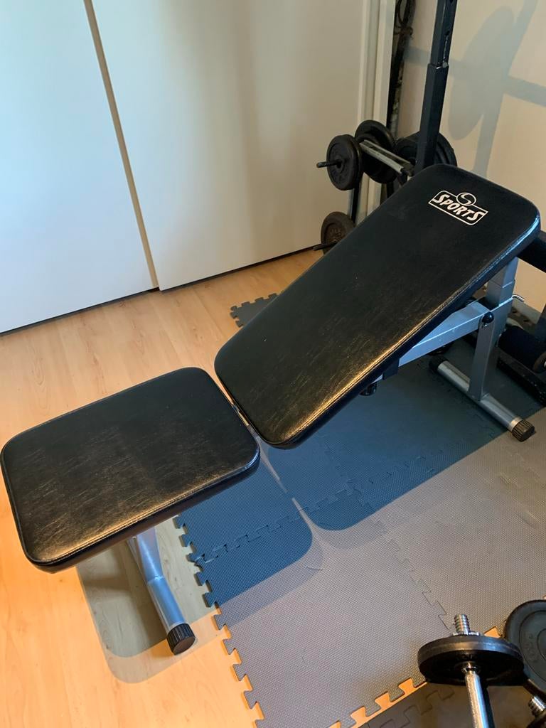 Fitness bankje - Bench press, buikspieren, lichte oefeningen, Ophalen, Gebruikt, Metaal, Borst
