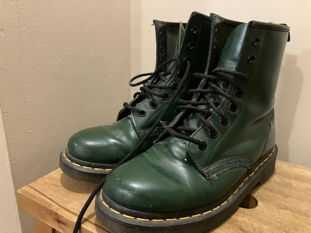 Dr martens maat 37, Kleding | Dames, Schoenen, Overige typen, Ophalen of Verzenden, Zo goed als nieuw, Groen