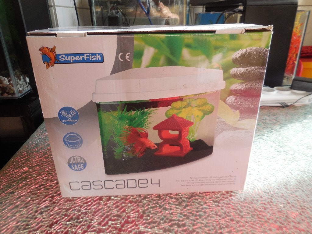 nieuw in doos superfish cascade 4 betta en garnalen aquarium, Ophalen, Inclusief deksel, Nieuw, Leeg aquarium