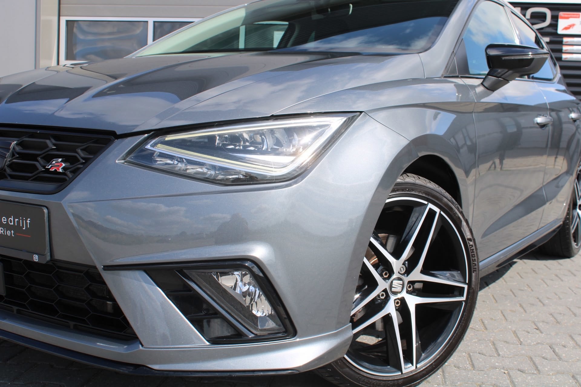 SEAT Ibiza 1.5 TSI 150PK|FR|18''LM|ALCANTARA|NAVI|LED|PDC V+, Voorwielaandrijving, 4 cilinders, 150 pk, Alcantara