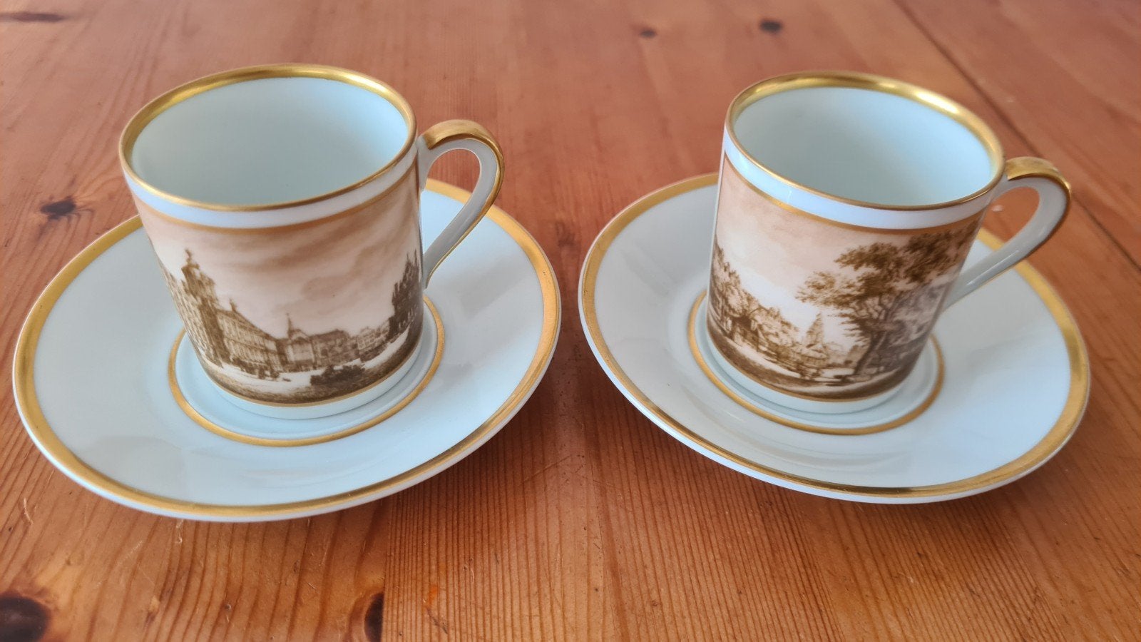 Set van 2 vintage Furstenberg porseleinen mokkakopjes, Antiek en Kunst, Verzenden