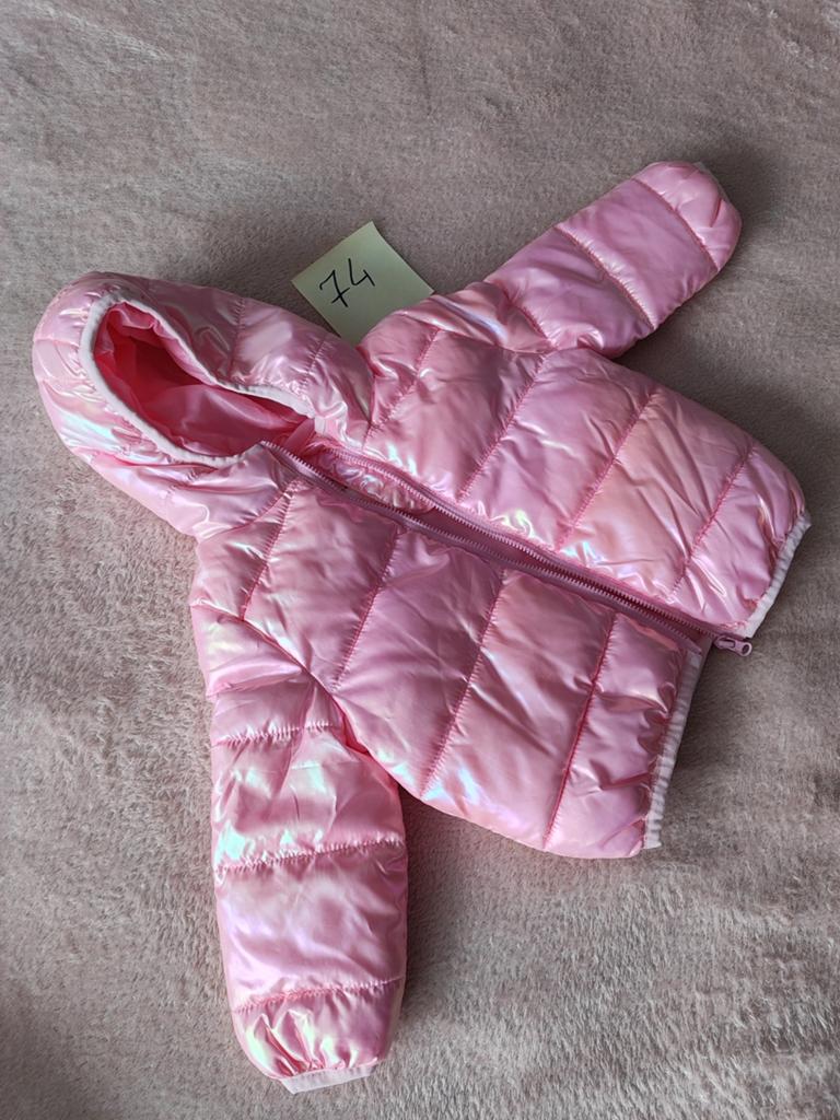 Roze gewatteerd jasje maat 74, Kinderen en Baby's, Babykleding | Maat 86, Ophalen, Meisje, Zo goed als nieuw, Jasje