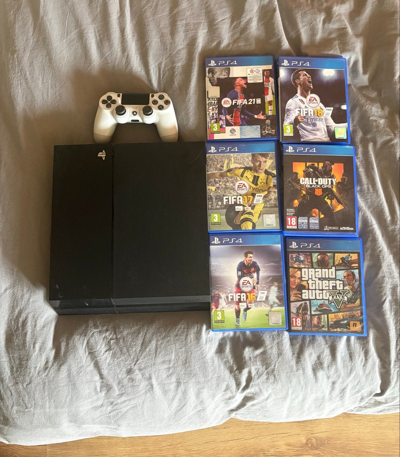 PS4 met controller en diverse spellen - Snel ophalen!, Ophalen, Gebruikt, Zwart, Met games