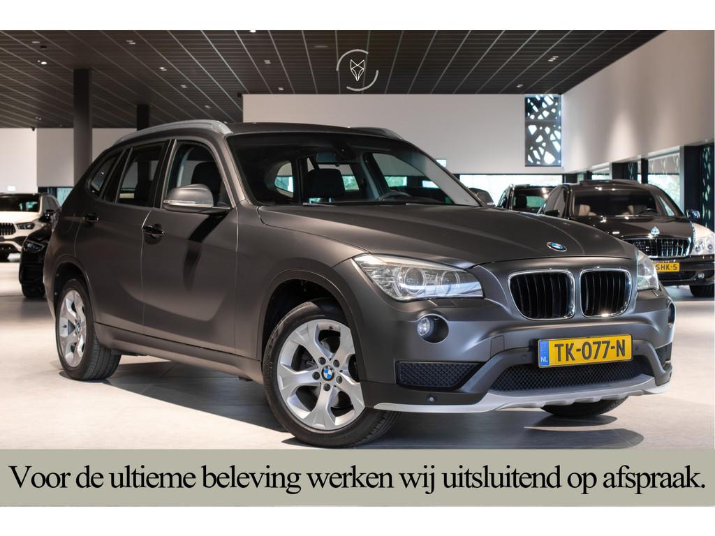 BMW X1 sDrive18d High Executive 1ste eigenaar|Volledige hist, Auto's, Euro 5, Diesel, 1470 kg, 168 €/maand