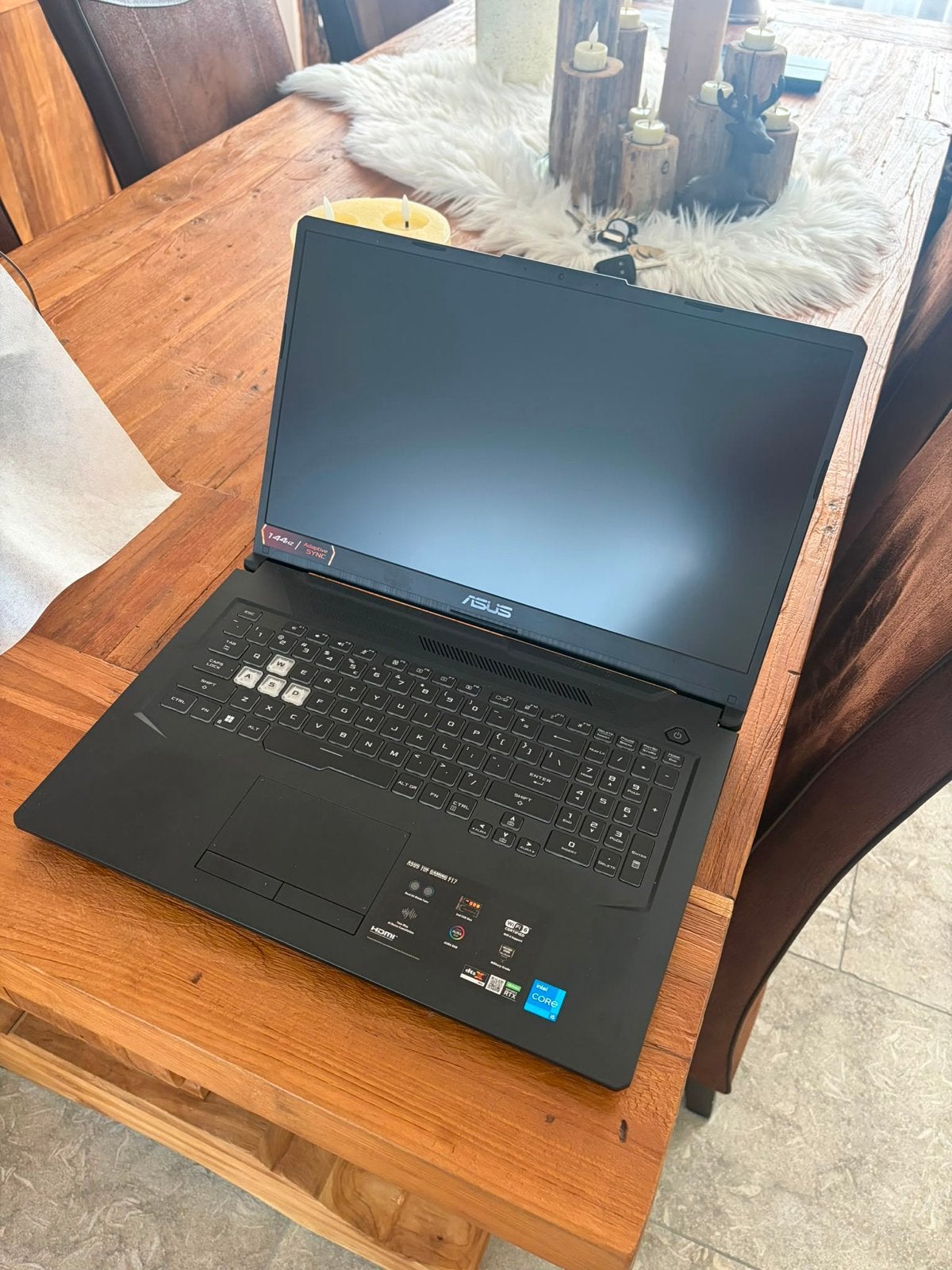 ASUS TUF Gaming F17 Laptop - i5-11400H, 17 inch, 144Hz, Met videokaart, 2 tot 3 Ghz, Qwerty, 8 GB