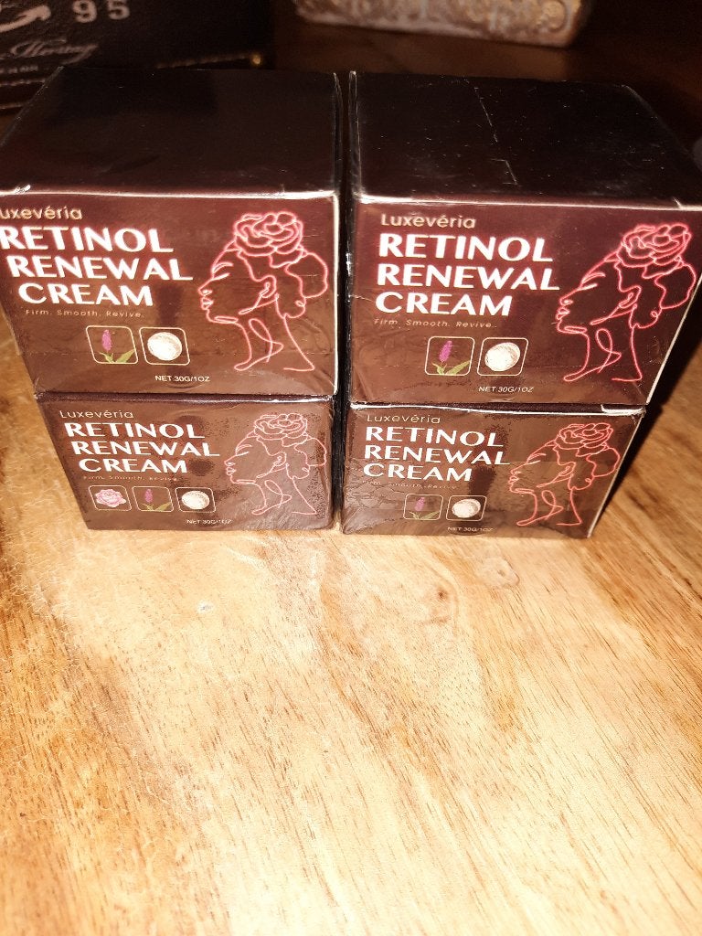 Set van 4: Luxevéria Retinol Renewal Cream (30g), Ophalen of Verzenden, Nieuw, Gehele gezicht