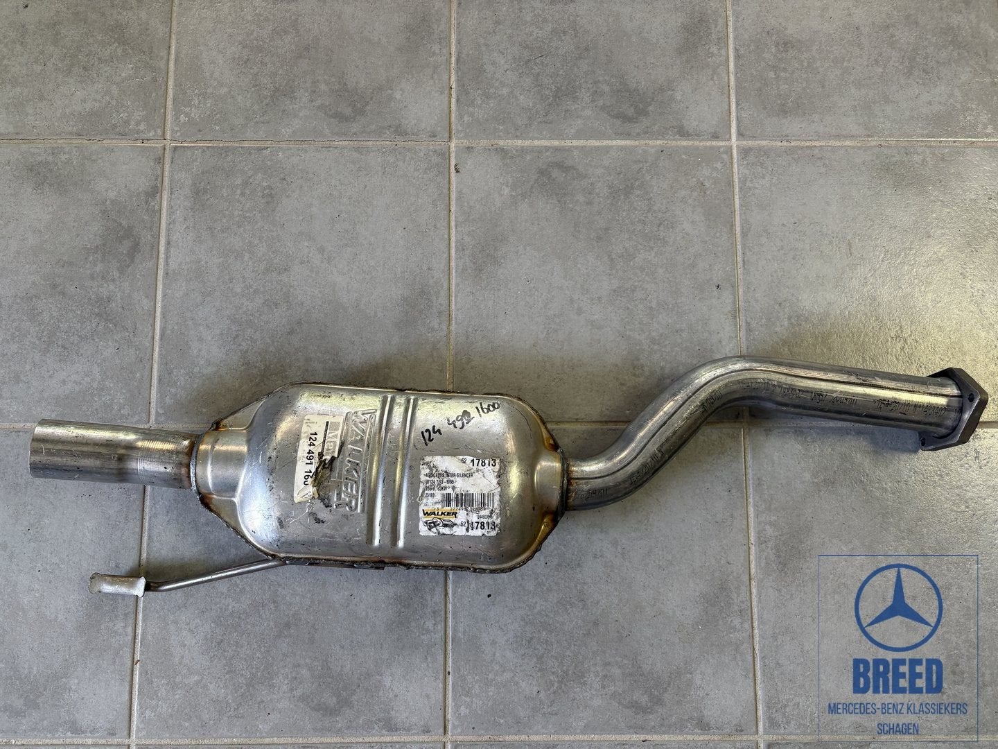 NOS middendemper voor Mercedes-Benz W124 E 250 D, Auto-onderdelen, Uitlaatsystemen, -, Nieuw, Ophalen of Verzenden, -