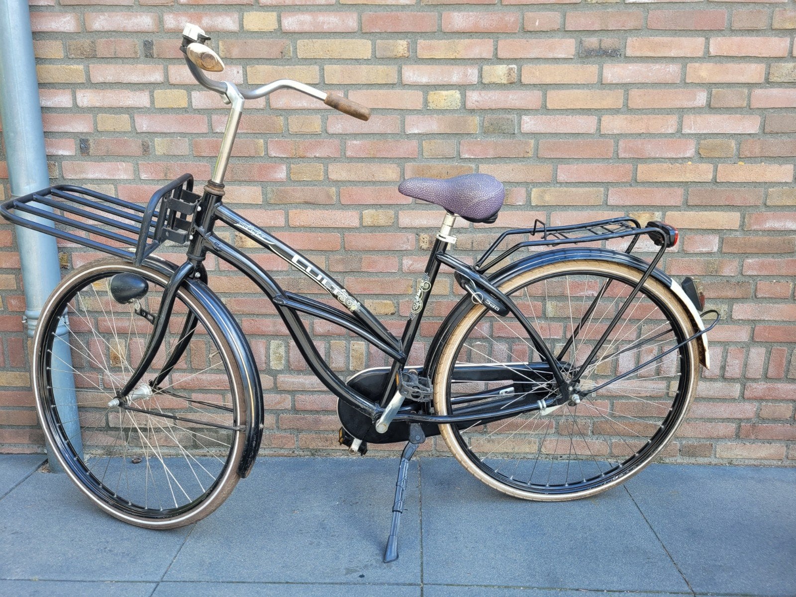 Cult omafiets 28x 1 1/2 wielen goede banden en terugtraprem., 50 tot 53 cm, Ophalen, Gebruikt, Terugtraprem
