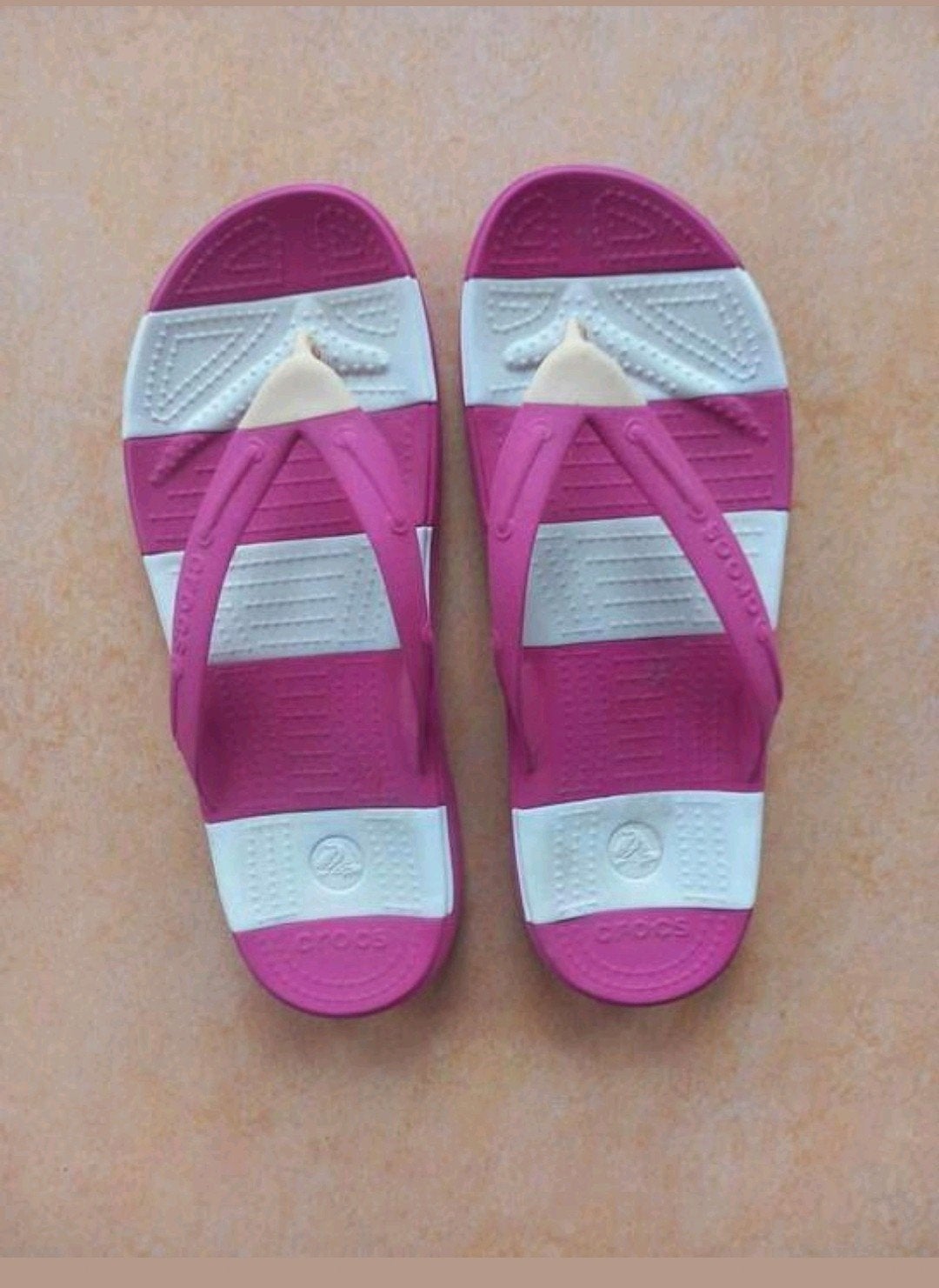 Crocs teenslippers maat 8 / 10, Kleding | Dames, Schoenen, Ophalen of Verzenden, Zo goed als nieuw