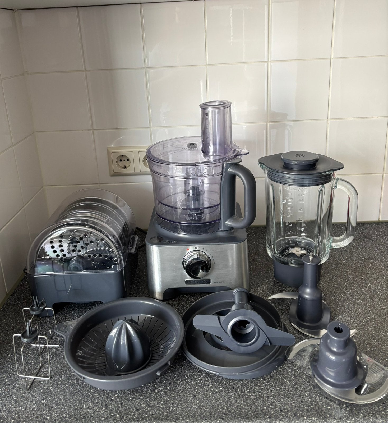 Kenwood kekenmachine - Foodprocessor FDM79, Ophalen, 3 snelheden of meer, Zo goed als nieuw, 2 tot 3 liter