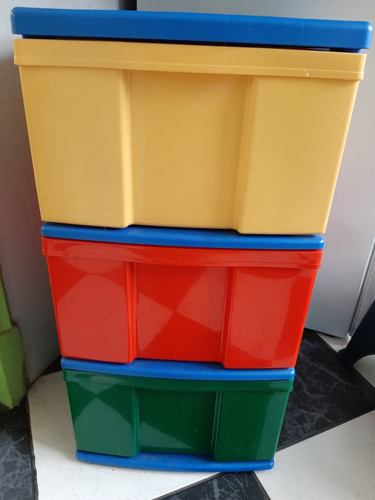 Leuk, kleurrijk ladekastje, Huis en Inrichting, Kasten | Ladekasten, Ophalen of Verzenden, 3 of 4 laden, Minder dan 100 cm, 25 tot 50 cm