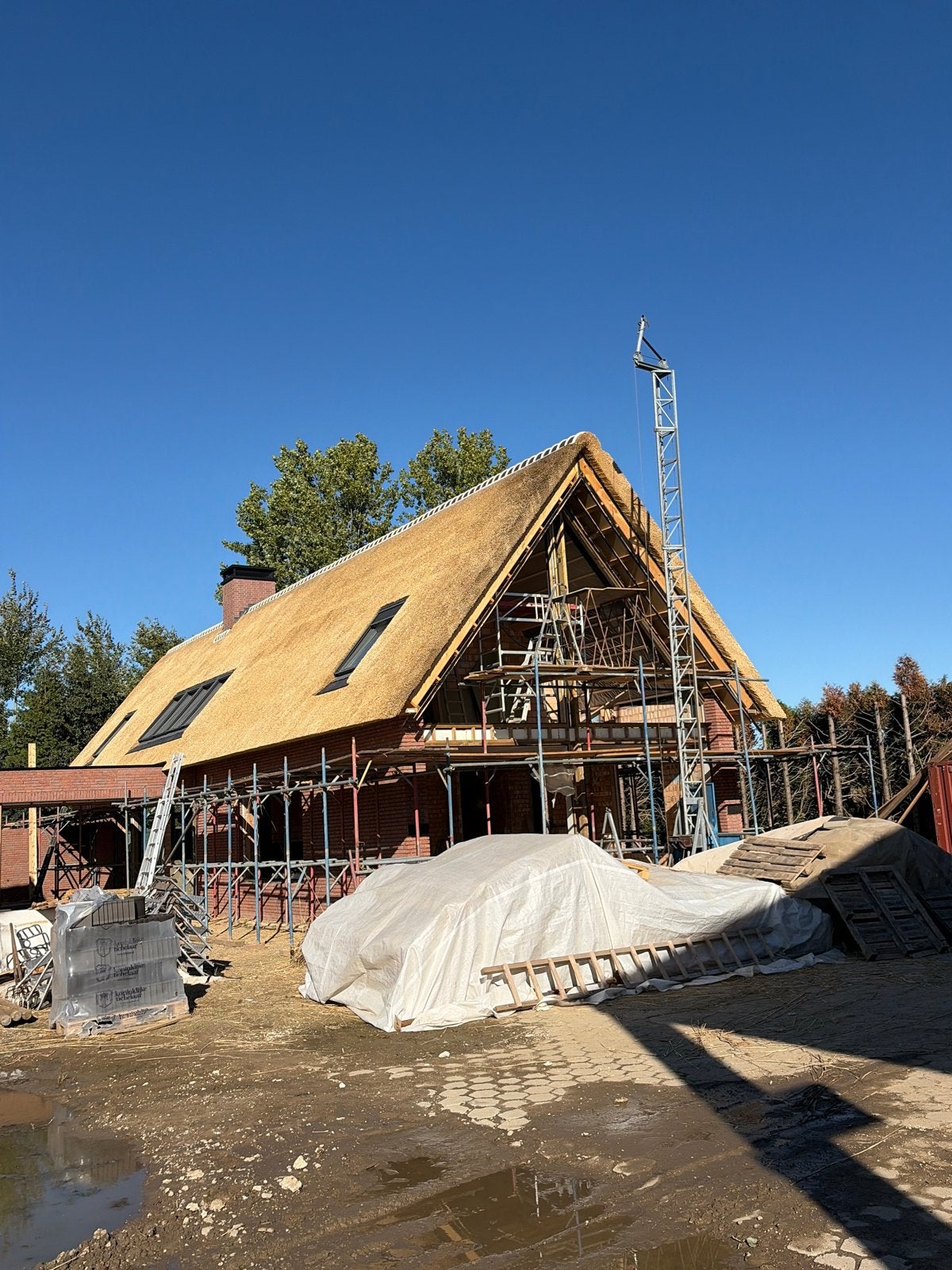 Steiger te koop voor huisbouw of renovatie, Doe-het-zelf en Verbouw, Ophalen of Verzenden, Gebruikt, Gevelsteiger, 5 meter of hoger